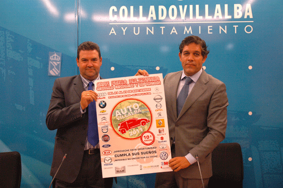 El presidente de CYE, Mario Aceña, junto al alcalde de Collado Villalba, Agustín Juárez