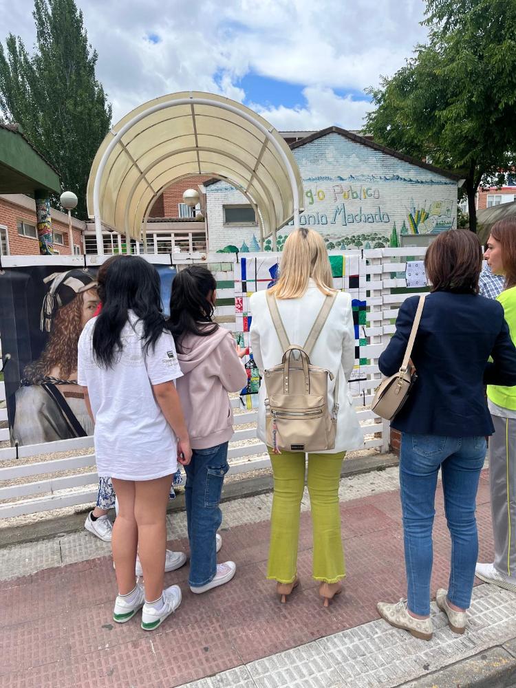 Imagen Los colegios de Collado Villalba celebran el Día Internacional de los Museos con diversas exposiciones de las obras realizadas por sus alumnos
