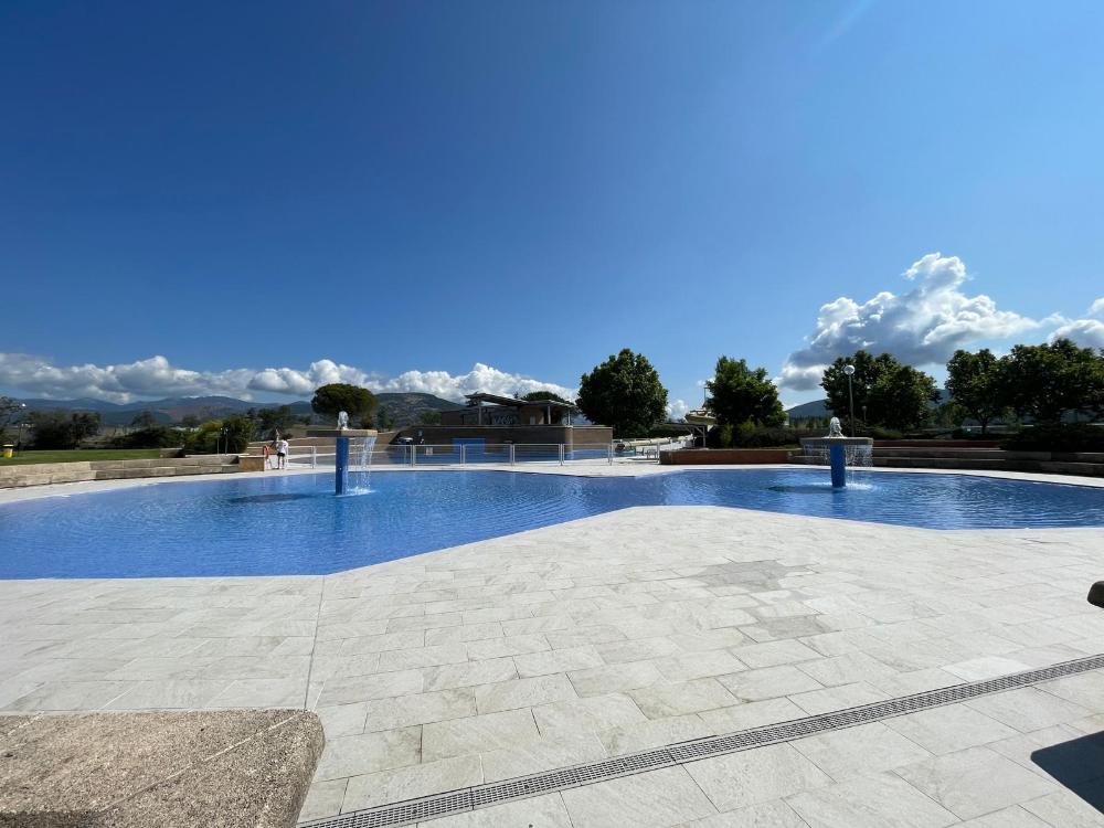 Imagen Abren las piscinas de verano