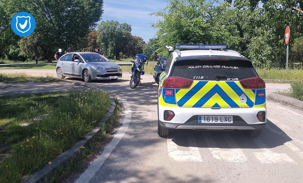Imagen La rápida actuación de la Policía Local de Collado Villalba evita un grave altercado en la Plaza de la Estación