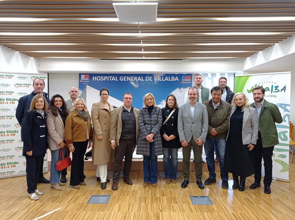 Imagen Radio Villalba realiza un podcast en el Hospital de Villalba con motivo del Día Mundial contra el Sida