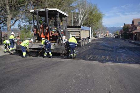 Imagen Se reanuda la operación asfalto, que cuenta con una inversión total de 2,7 millones de €