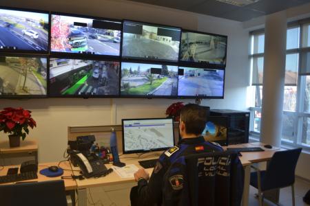 Imagen El Pleno municipal da luz verde a la tercera fase del Sistema de cámaras de videovigilancia de Collado Villalba