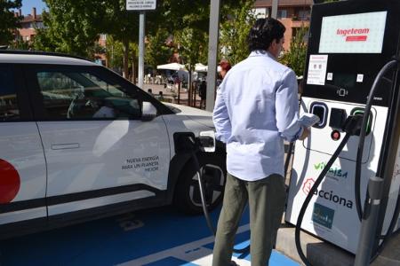 Imagen Collado Villalba impulsa la movilidad sostenible con la puesta en marcha de una red de estaciones de recarga para vehículos eléctricos...